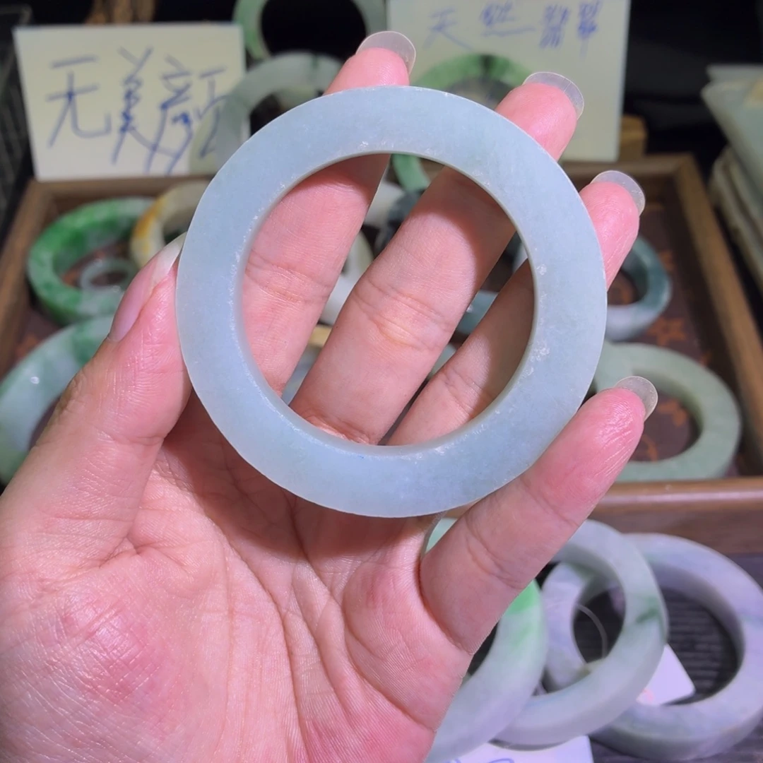 定制翡翠未镶嵌缅甸翡翠A货手镯毛胚定制