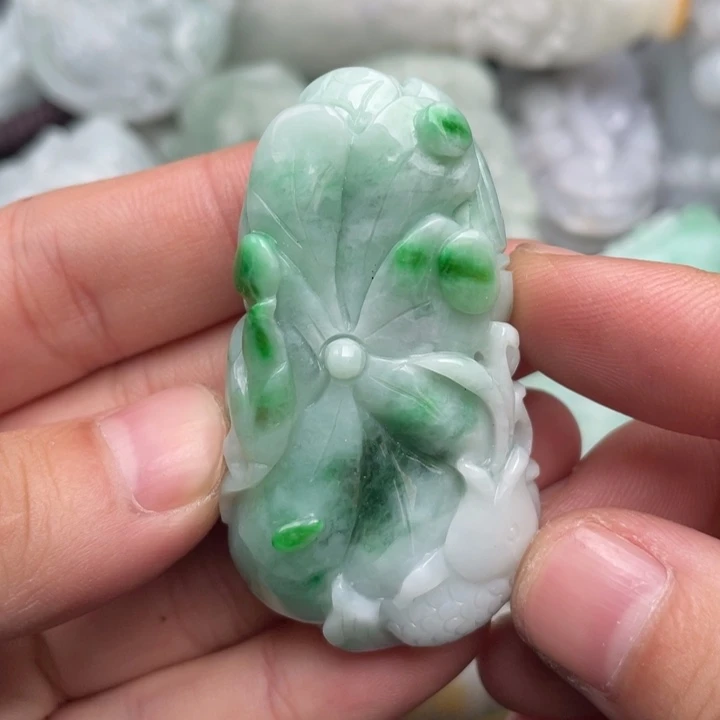@***抓翡翠未镶嵌吊坠(不含链)