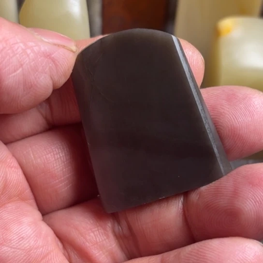 老挝石九***褂老挝精美素章