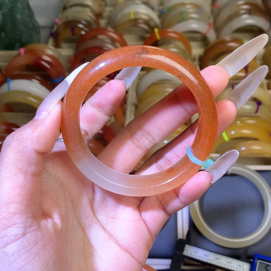 石英质玉（黄龙玉）未镶嵌手镯