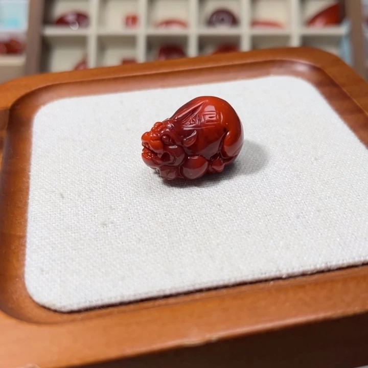 南红玛瑙未镶嵌颈饰