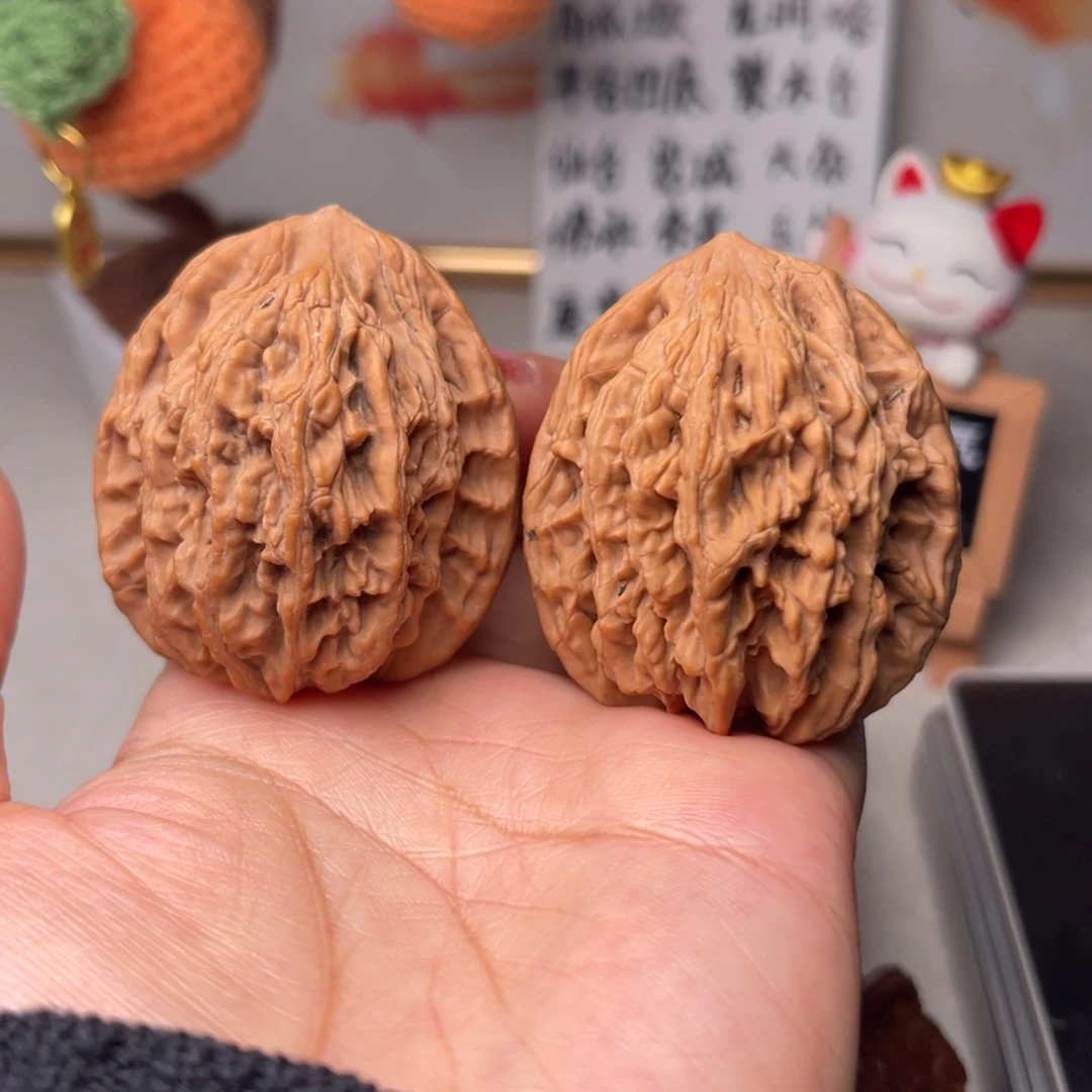 文玩核桃吊坠麦虎
