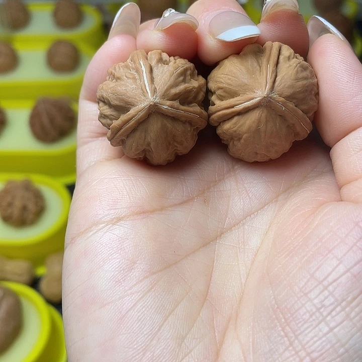 吊坠文玩核桃大枣形状奔奔