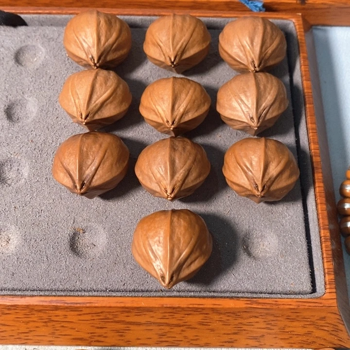 手串橄榄核1352精品4花老树王蒜头铁核9+1颗