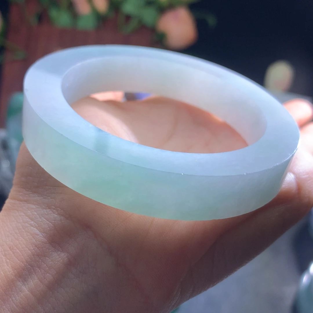 定制翡翠手镯未镶嵌