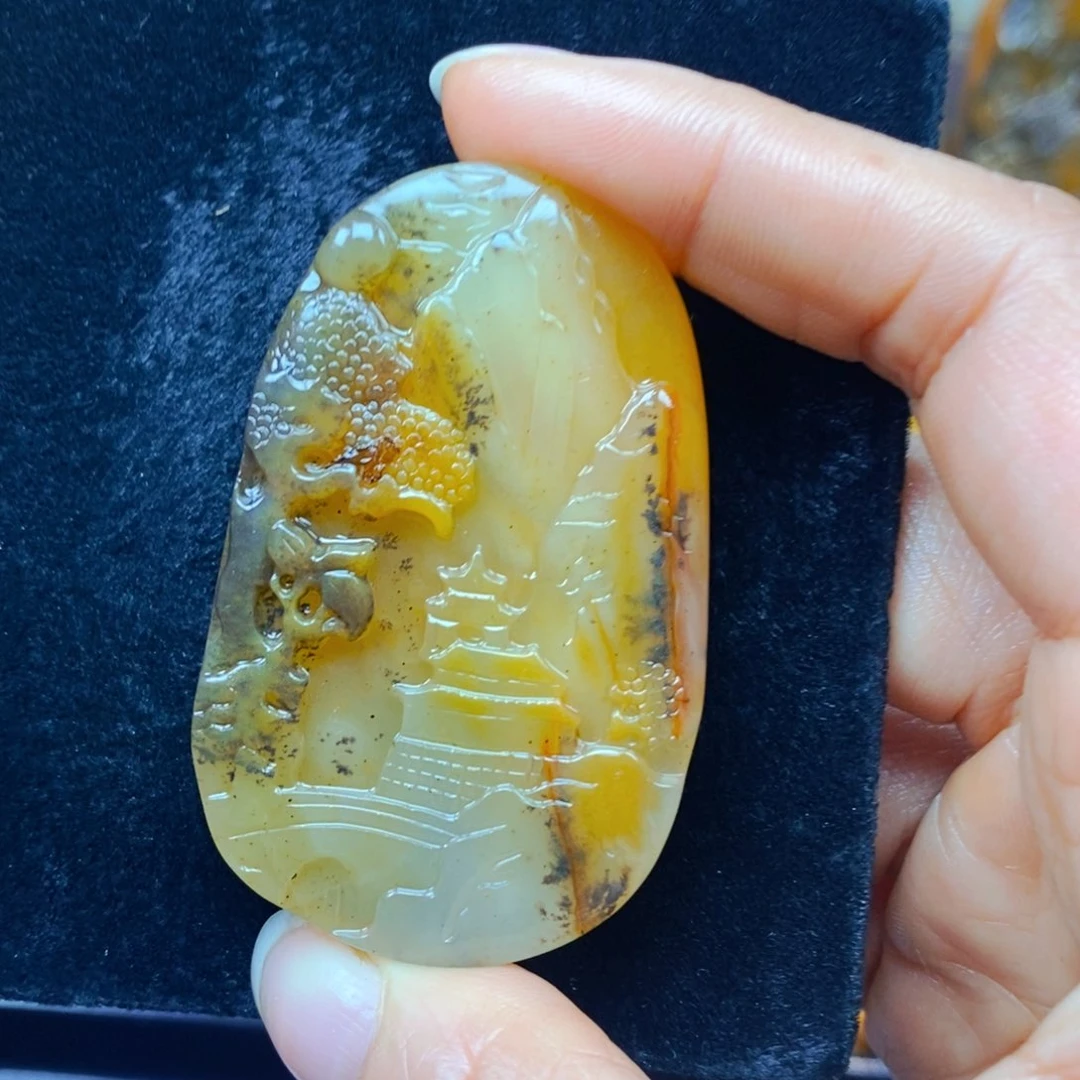 未镶嵌石英质玉（黄龙玉）吊坠(不含链)