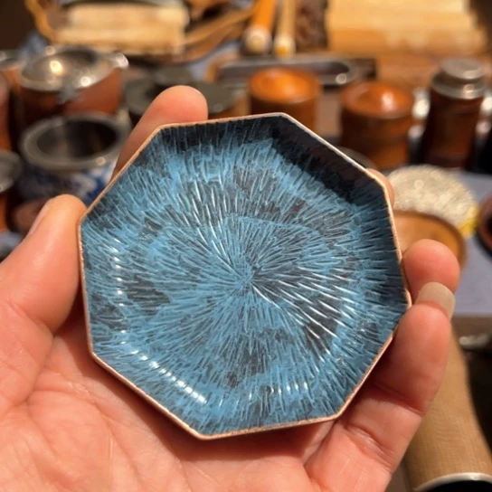 杯垫和其他辅助材料一样