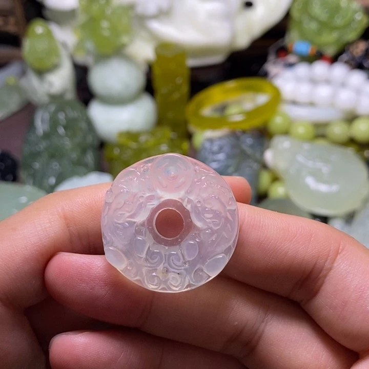 岫玉未镶嵌岫玉颈饰