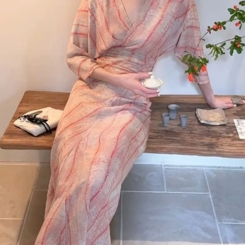 2025年夏日绝美法式长裙气质高级感超好看裙子独特漂亮收腰连衣裙