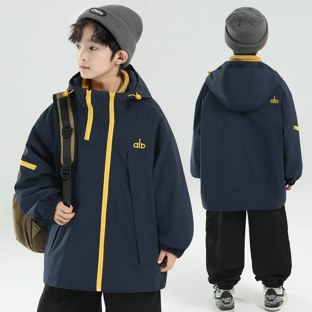 男童外套秋冬季三合一可拆卸冲锋衣2025新款冬装儿童上衣连帽棉衣