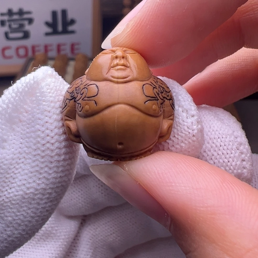 猴头核桃把件精修款横岗18左右尺寸全品有正常封口线