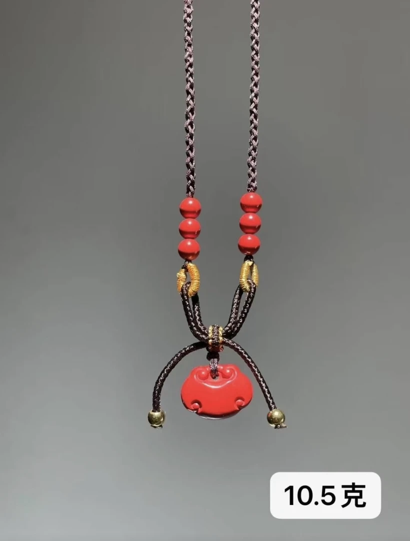 含辰砂工艺品含辰砂工艺品高含量精品朱砂平安锁男女情侣同款