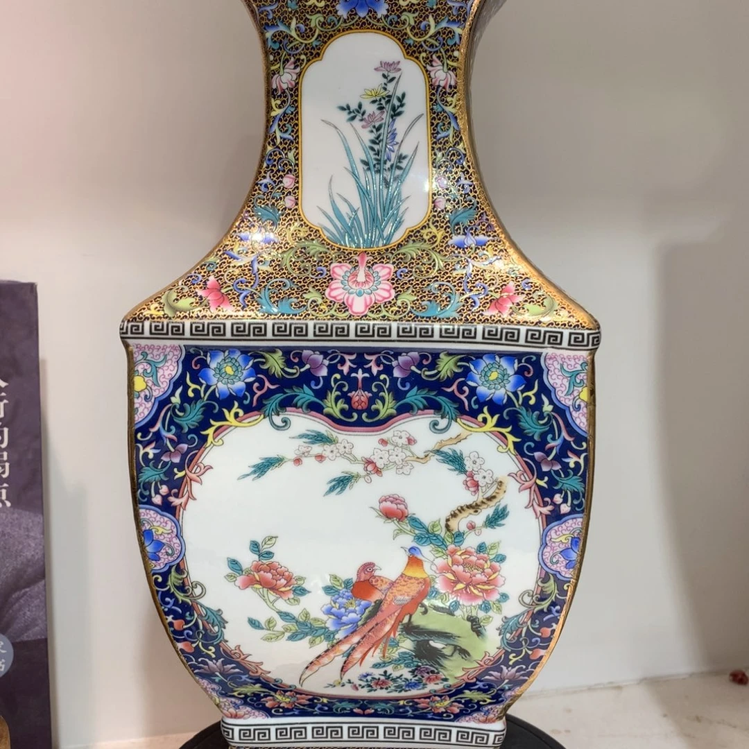 景德镇陶瓷花瓶景德镇陶瓷花瓶