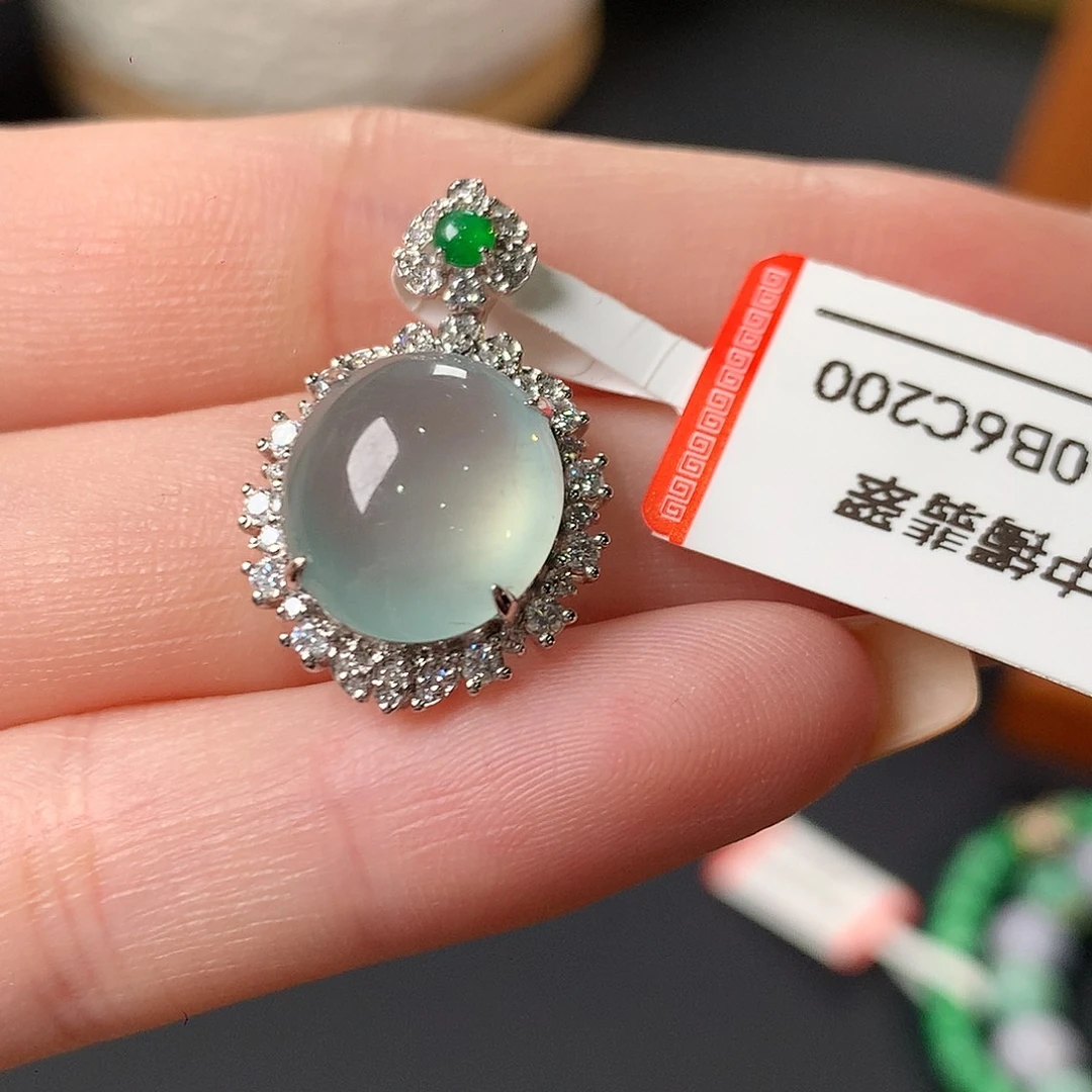 翡翠18K金镶嵌吊坠(不含链)天然缅甸蛋面