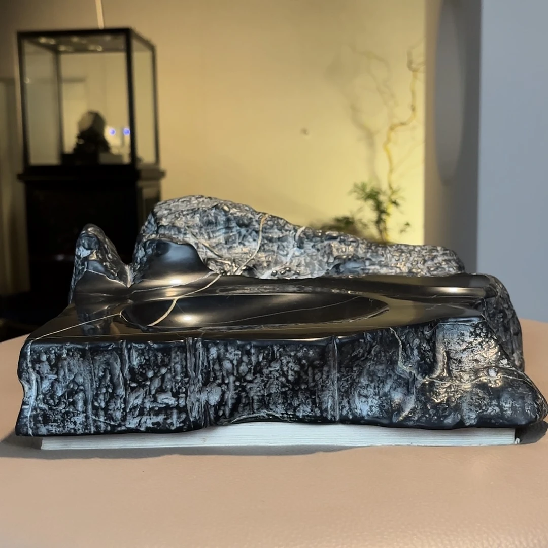 千****天趣砚去灵璧石造，天趣砚