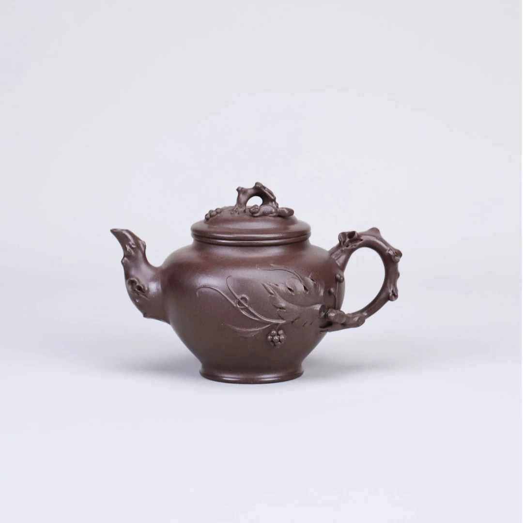 【利贞丨松鼠葡萄】原矿铁砂紫泥 约160cc 陈伟全手工制 茶具SST