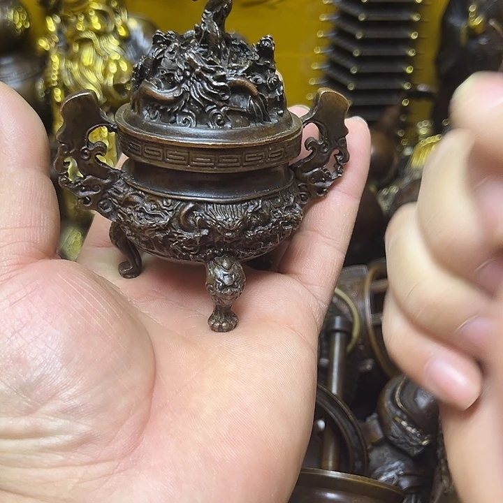 诚信经营精美铜器