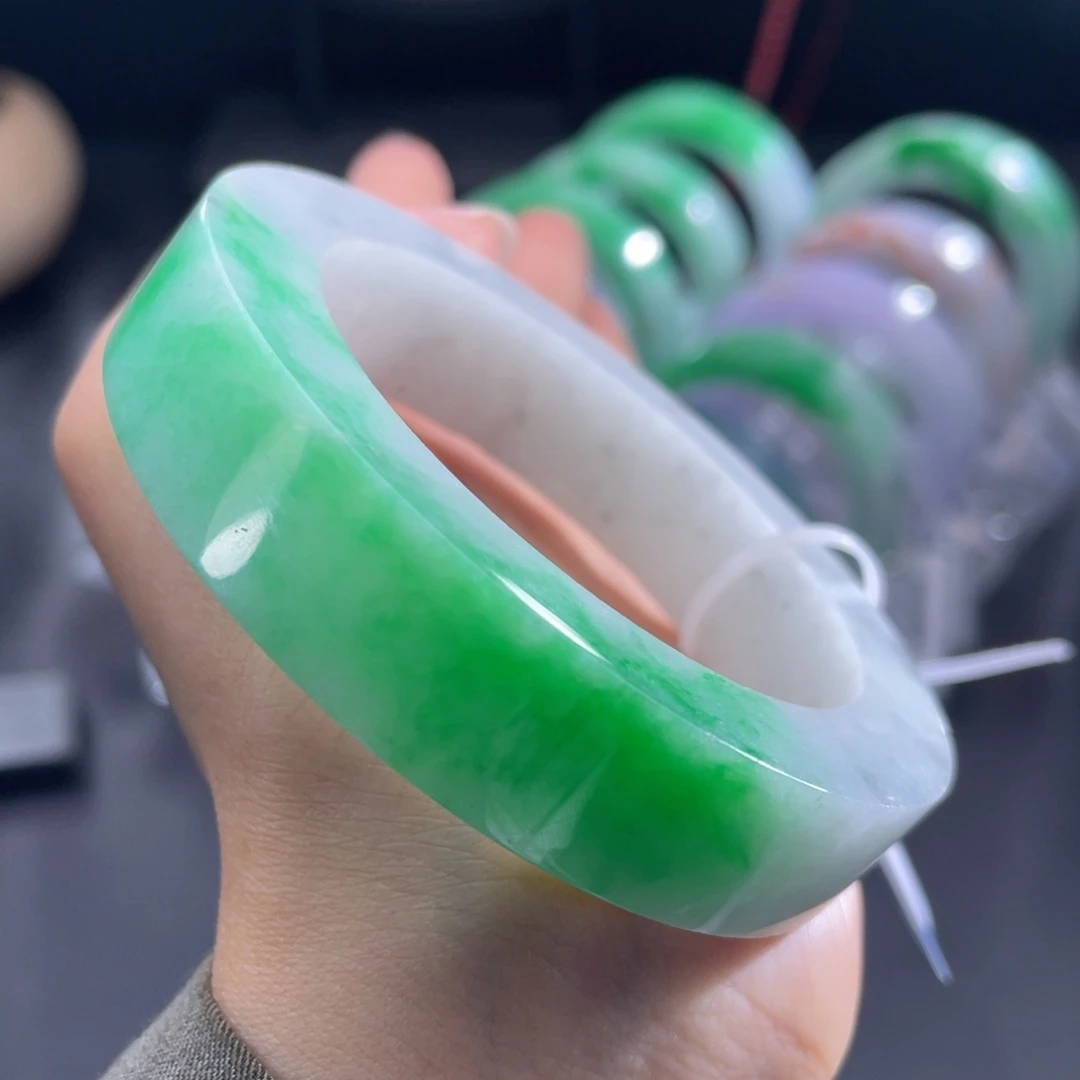 定制翡翠未镶嵌正圈