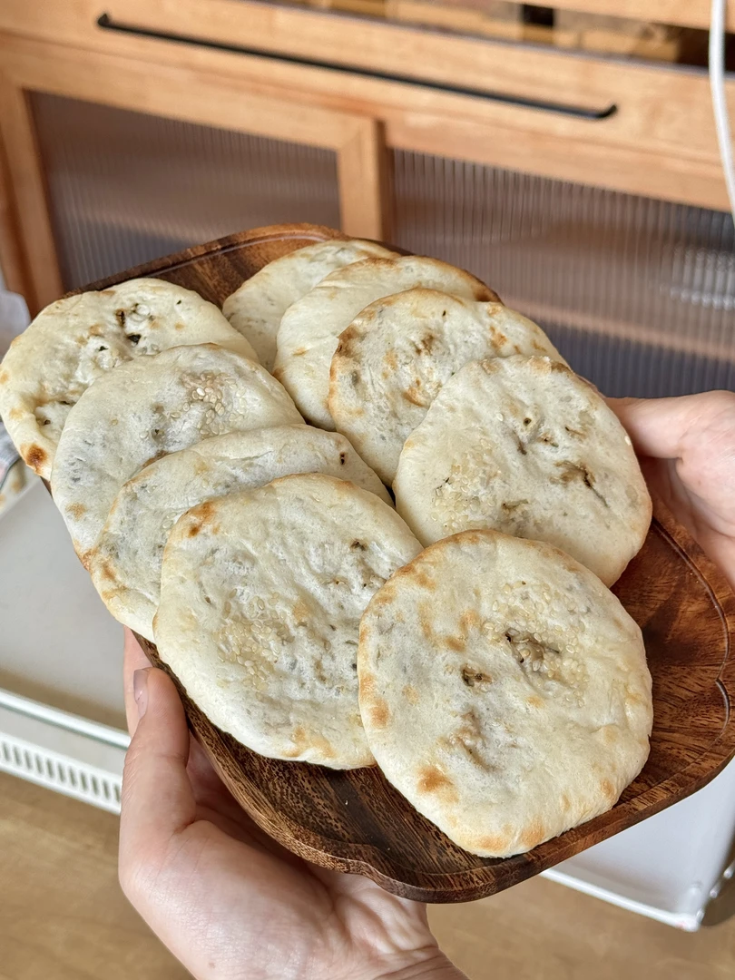 梅干菜肉饼烧饼咸香香酥脆休闲美味夜宵早餐饼点心