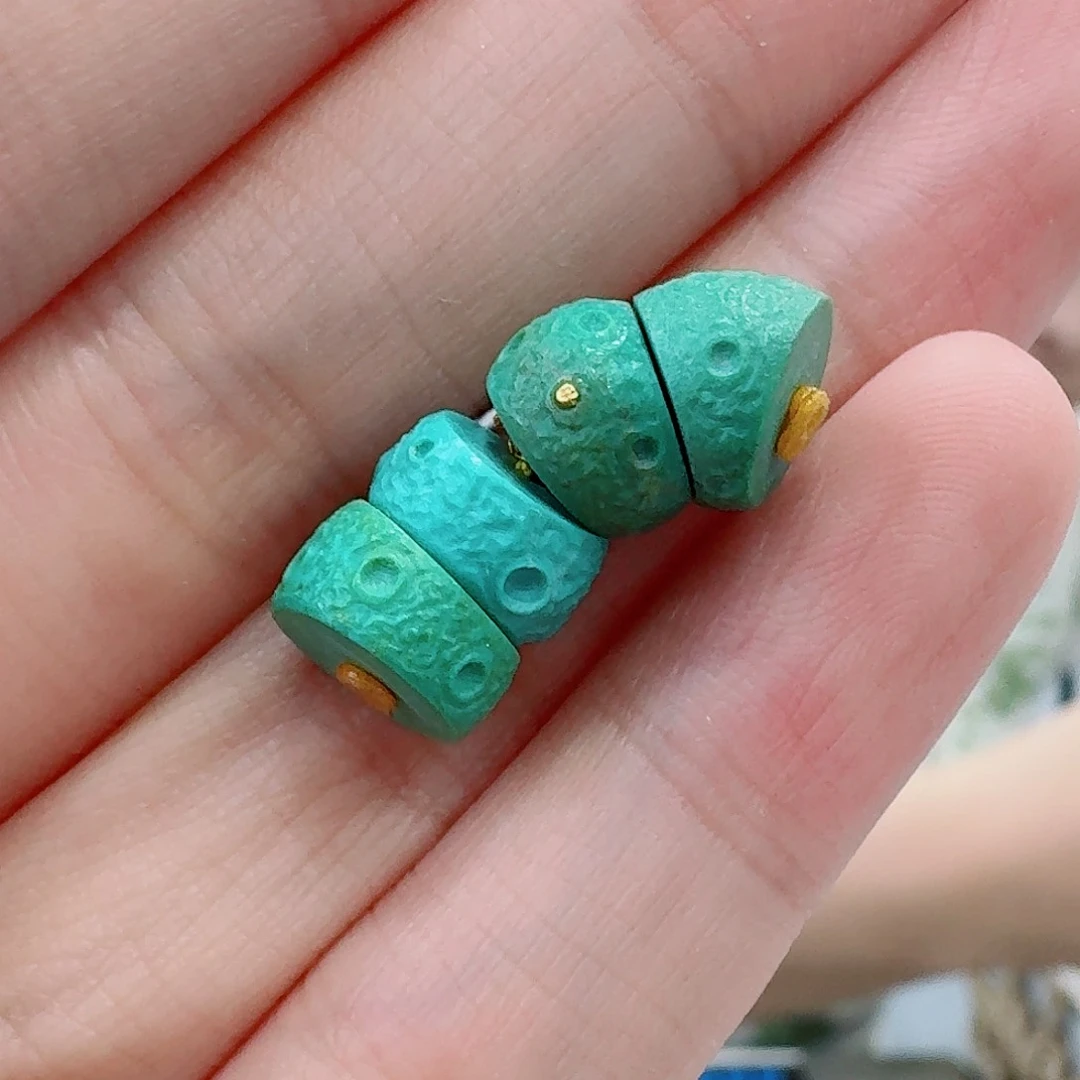 未镶嵌绿松石珠宝奇石