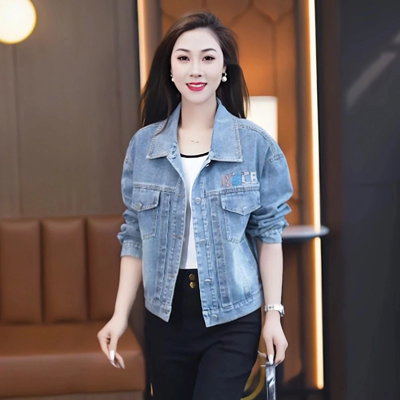 复古牛仔短外套女2025春秋新款时尚百搭小个子翻领刺绣上衣潮