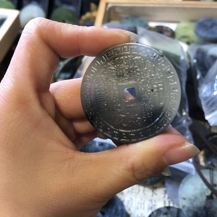 岫玉未镶嵌岫玉挂件