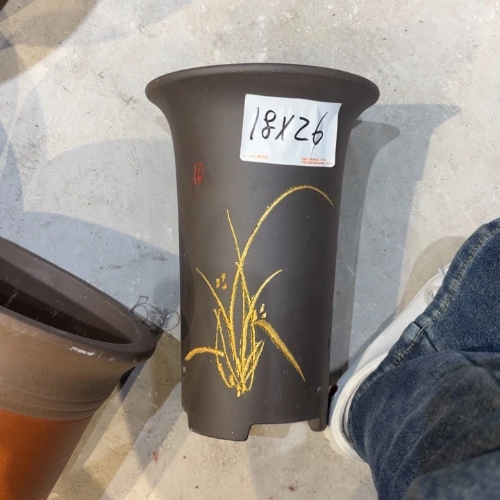 花盆紫砂紫砂的颜色