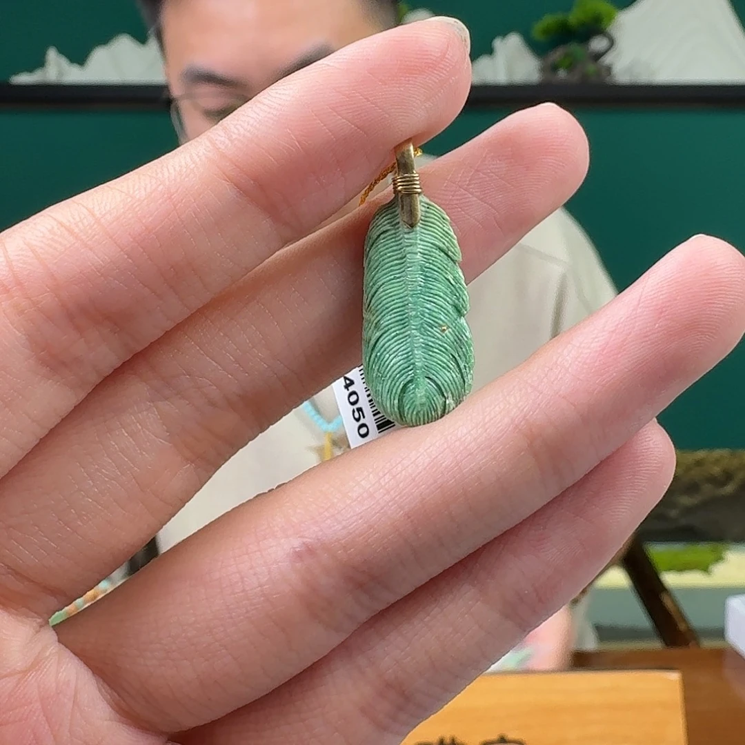 绿松石18K金镶嵌珠宝奇石