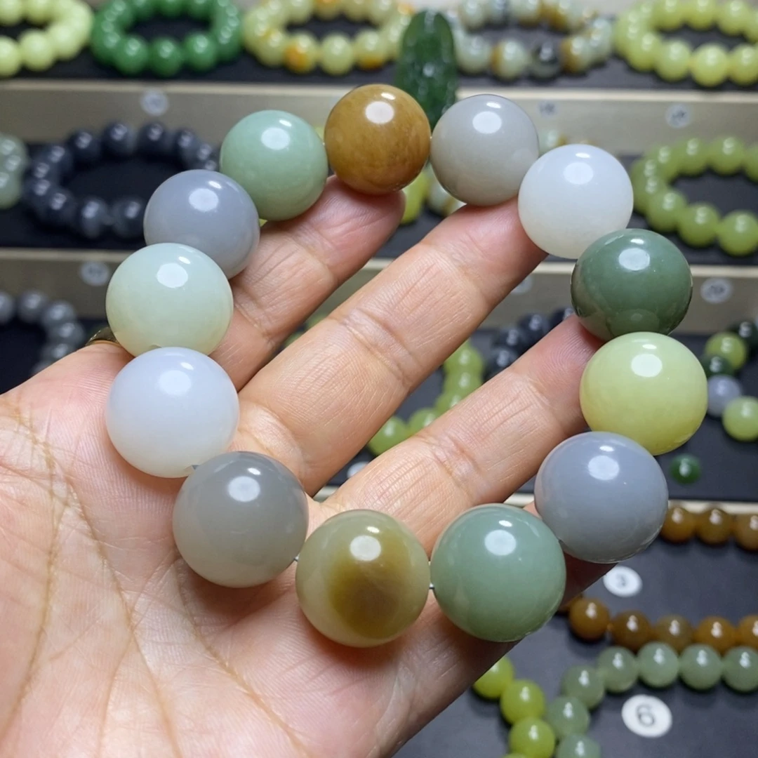 和田玉未镶嵌手串