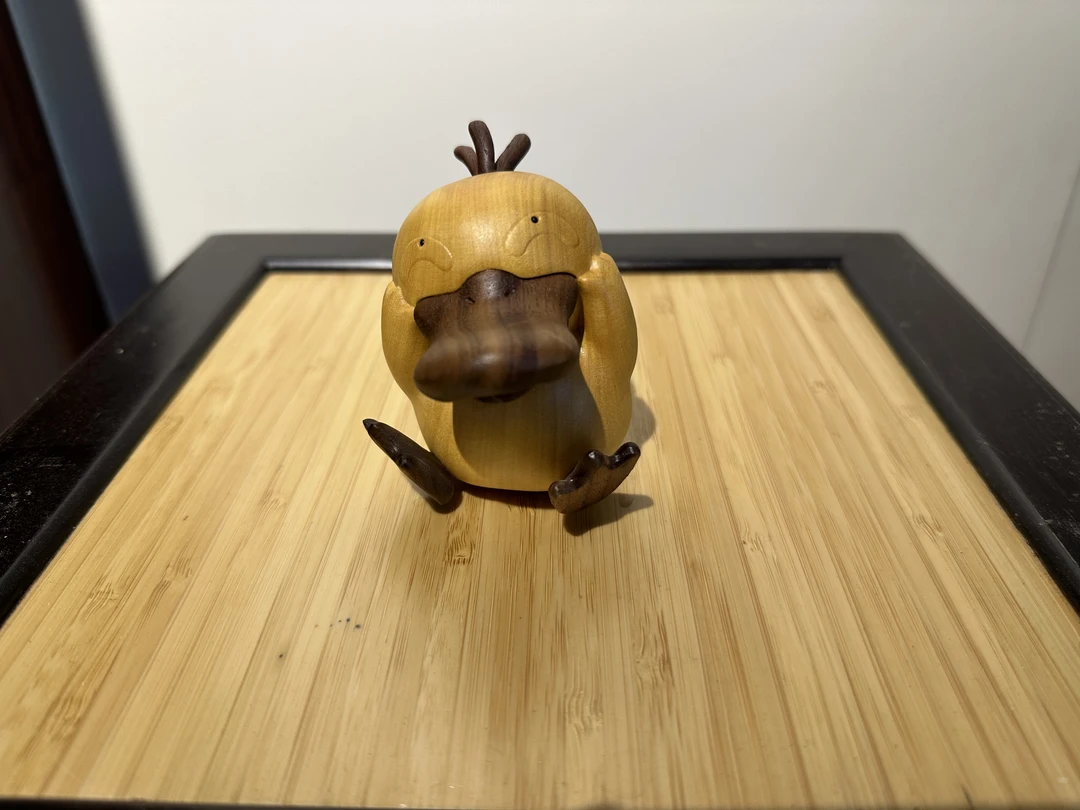 黄杨木雕刻动物摆件神奇宝贝可达鸭萌萌玩具宠物小精灵办公室创意