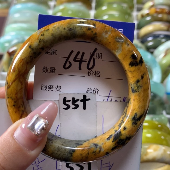 蛇纹石玉手镯未镶嵌646