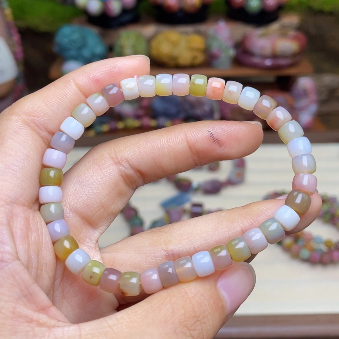 玛瑙/玉髓珠宝半成品未镶嵌伊**?盐源玛瑙福利