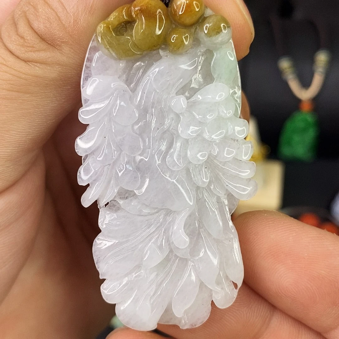 颈饰未镶嵌翡翠吊坠