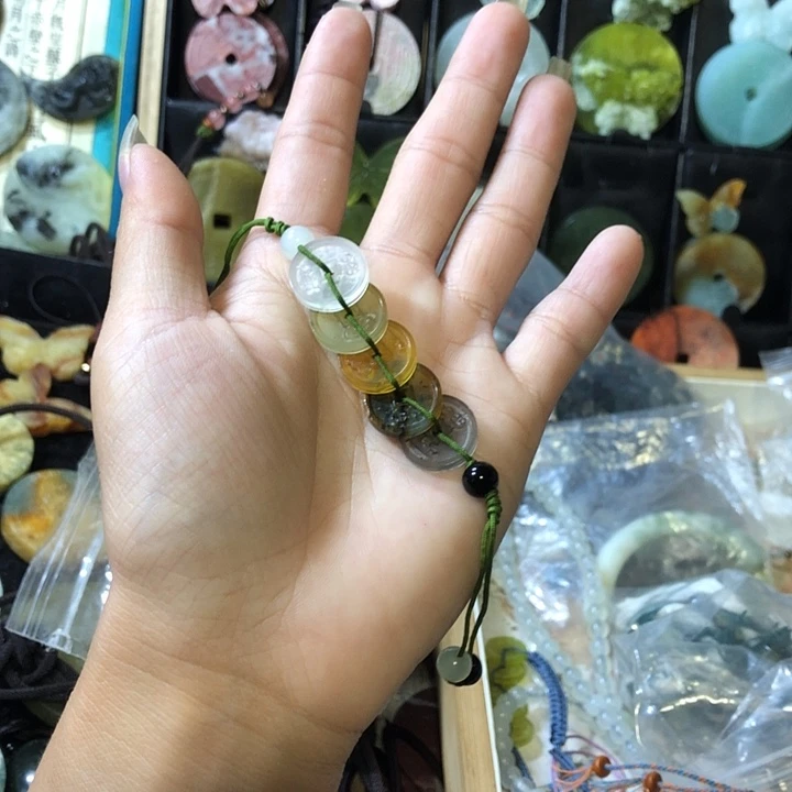 未镶嵌岫玉岫玉五帝钱手链