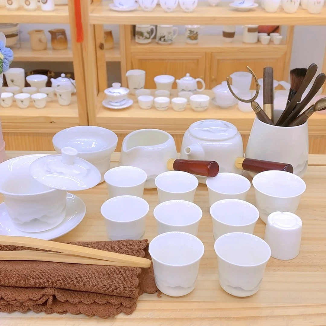 羊脂玉瓷茶具套装