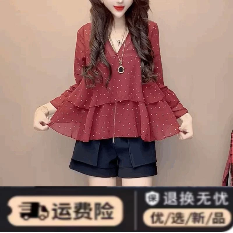 法式设计感很仙的雪纺衬衫女V领黑色波点上衣喇叭袖荷叶边雪纺衫