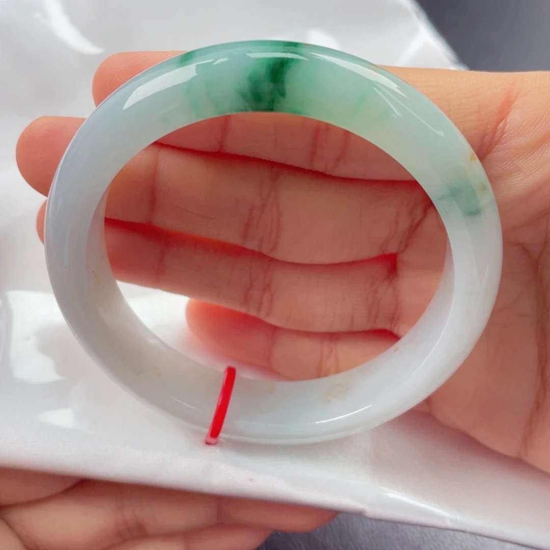 翡翠未镶嵌手镯56正圈