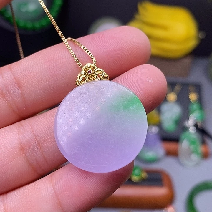 吊坠(赠链)未镶嵌翡翠