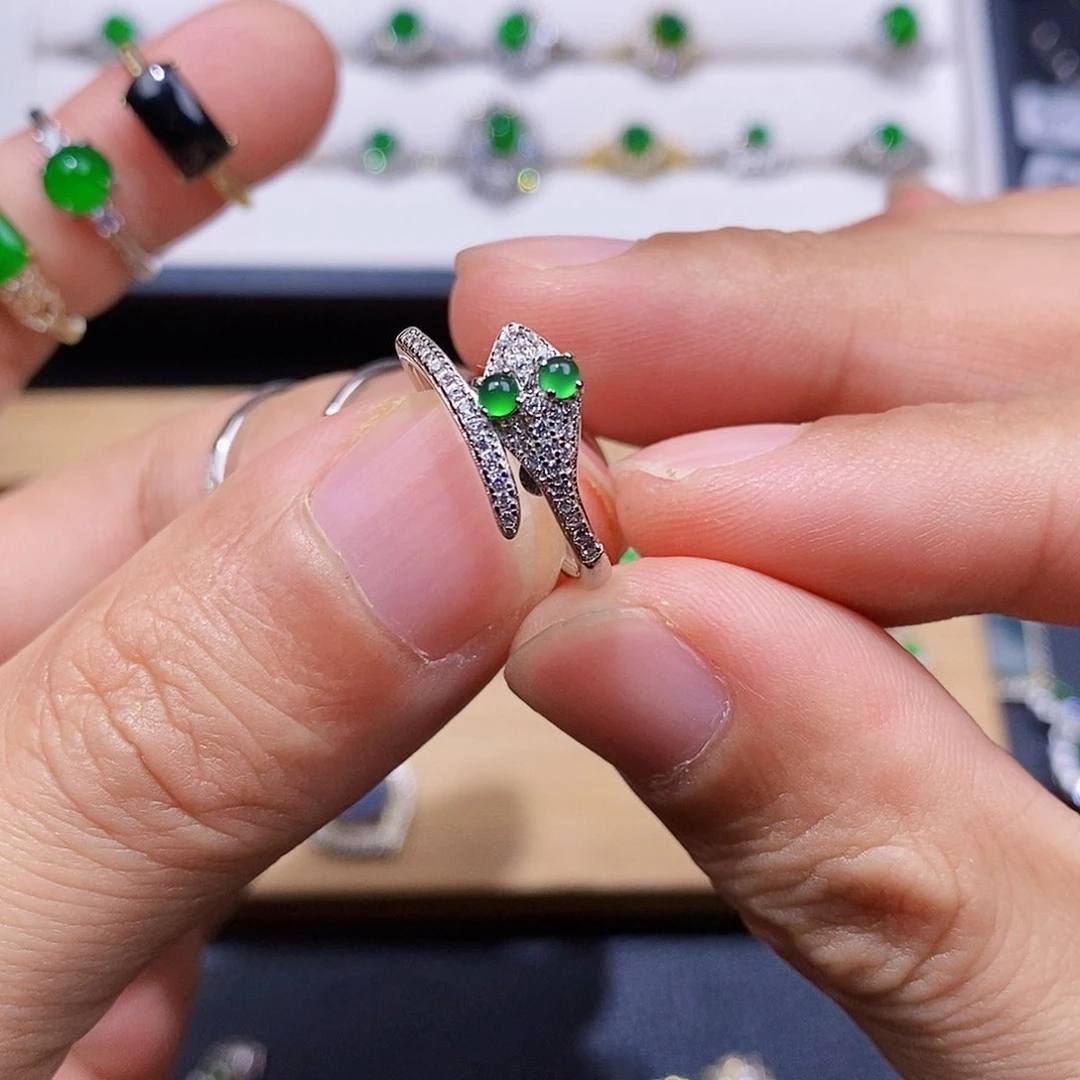 银S925镶嵌戒指翡翠戒指