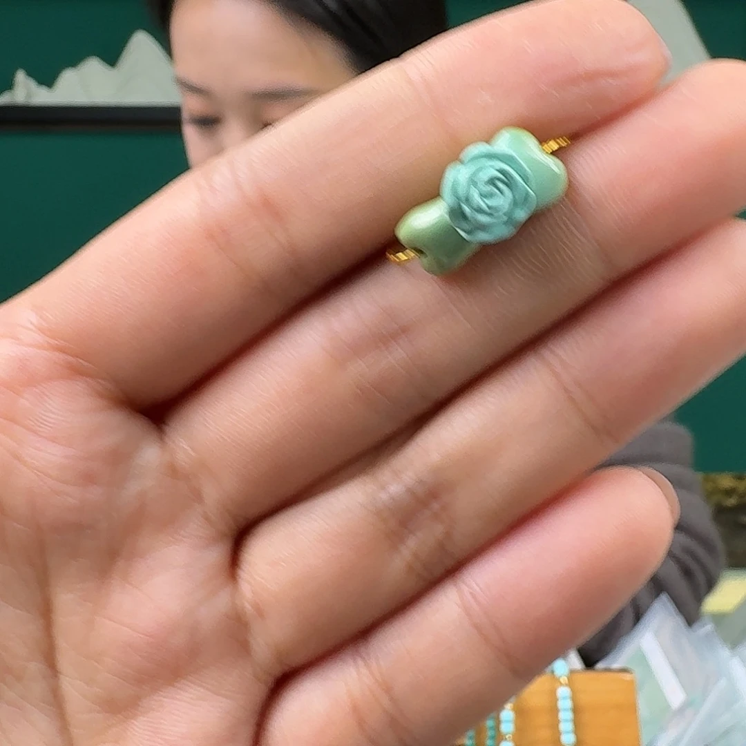 绿松石18K金镶嵌珠宝奇石