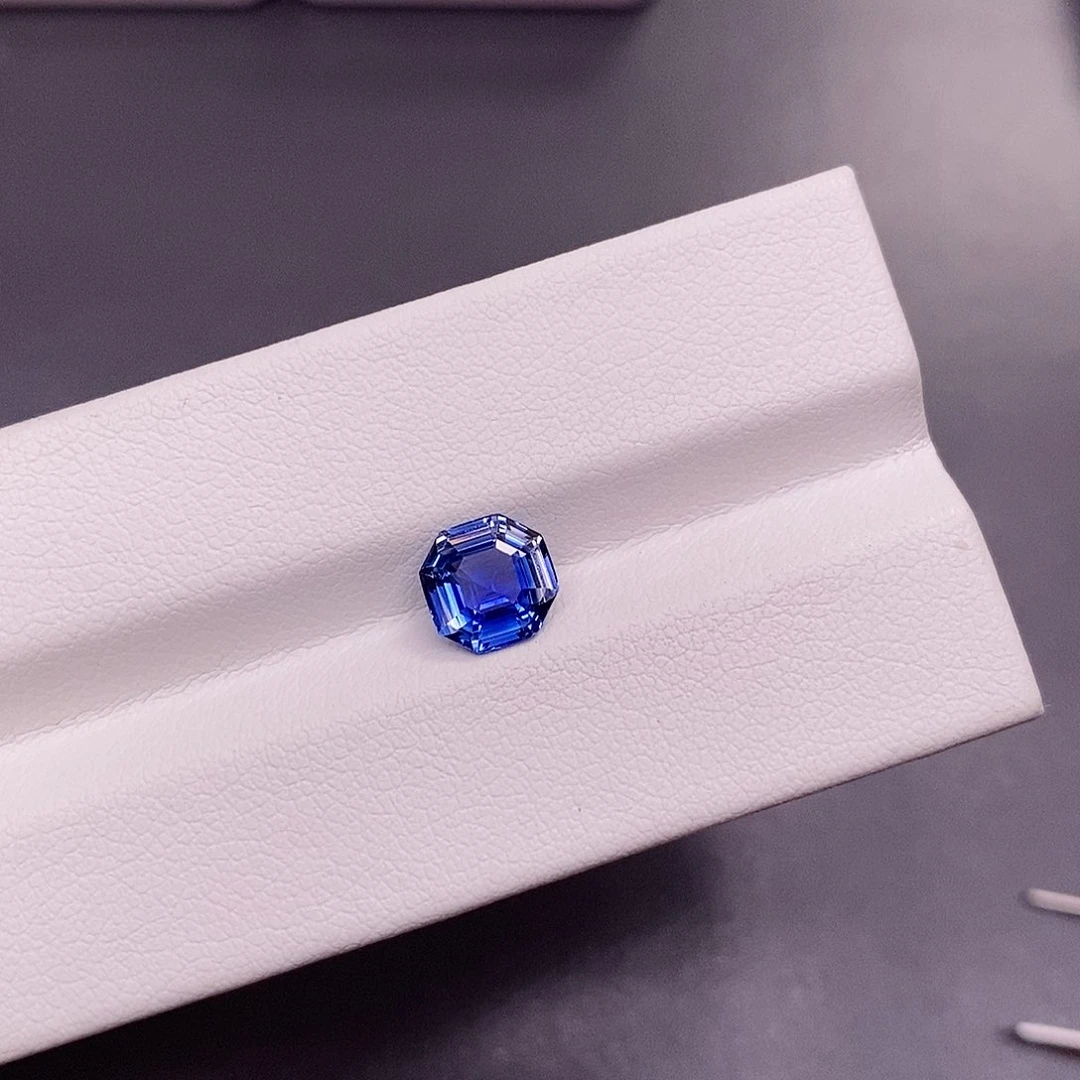 裸石蓝宝石1.625克拉