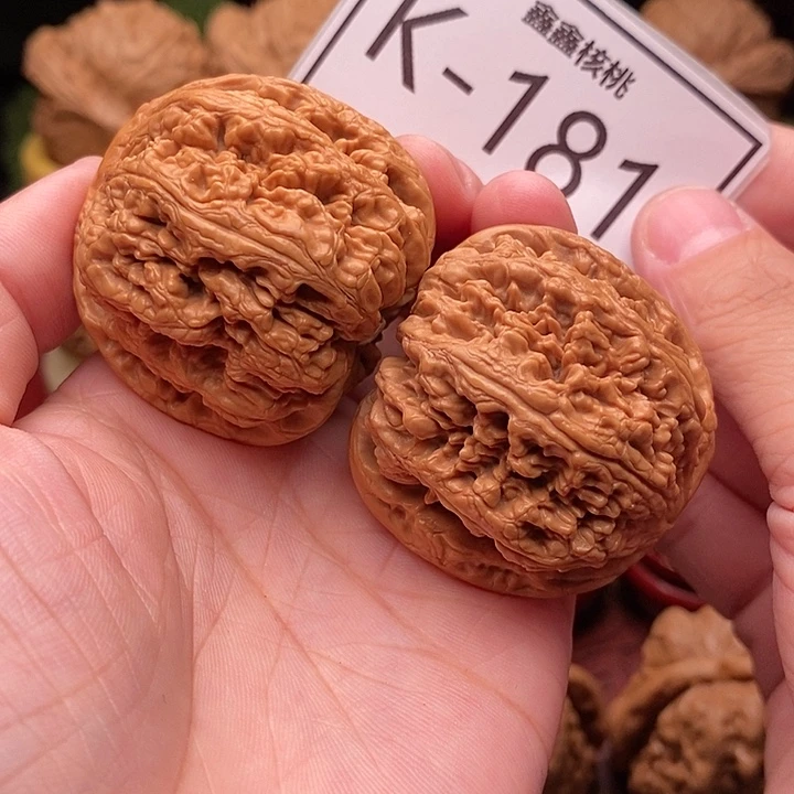 文玩核桃把件粗筋42