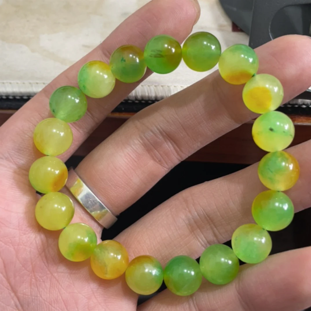 423  卡10 黄加绿手串