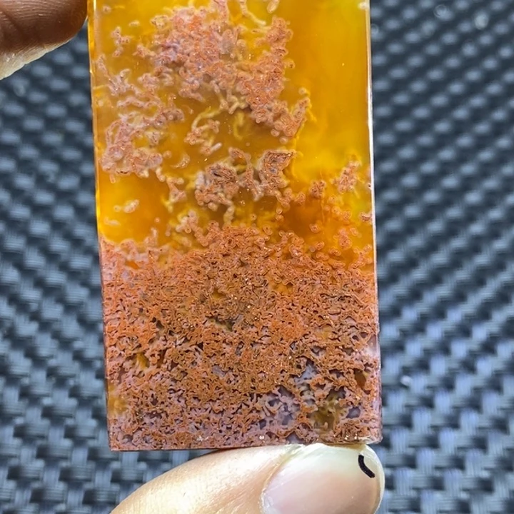 玛瑙/玉髓颈饰未镶嵌孟*