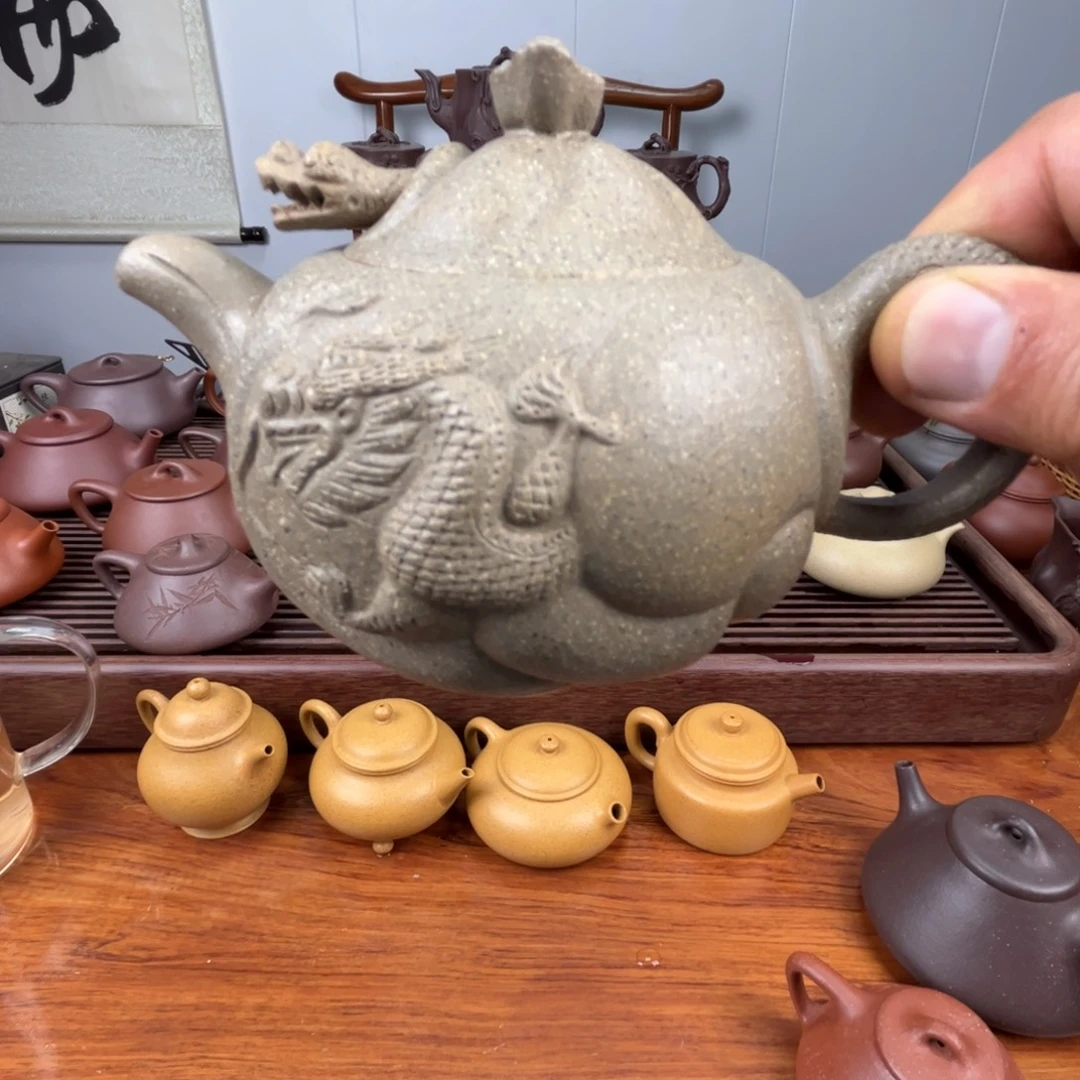 年***比紫砂茶壶青段鱼化龙