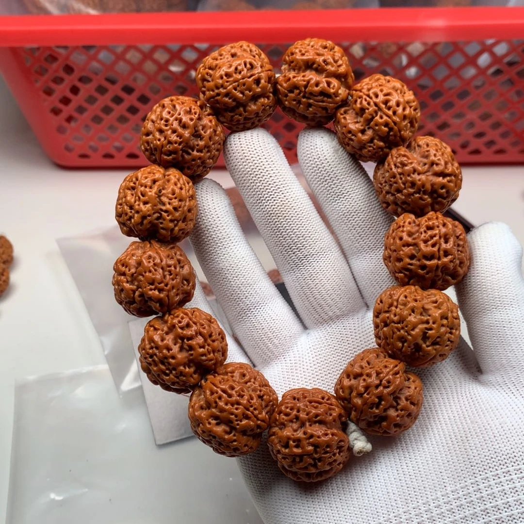 金刚菩提手串27+梅花蜂王