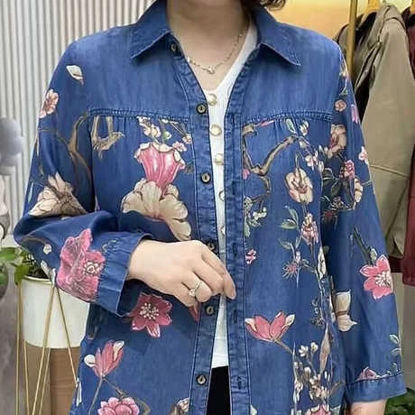 时尚洋气花色长袖开衫牛仔印花春秋季新款中老年妈妈装外套女上衣
