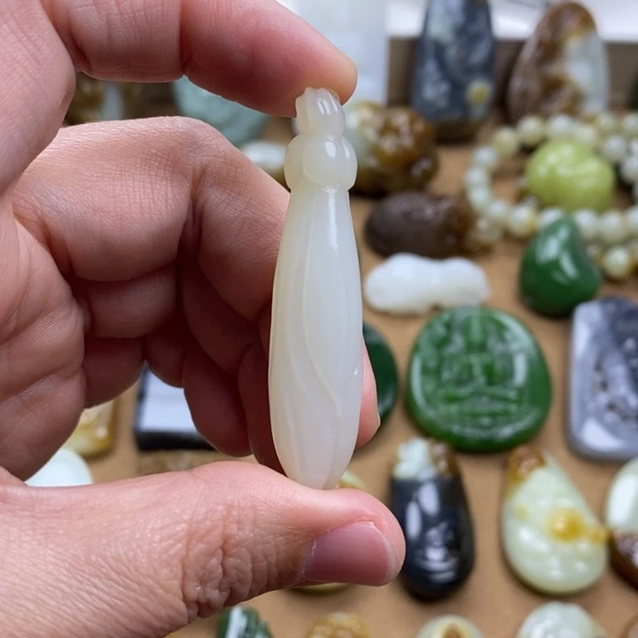 和田玉颈饰未镶嵌用****0