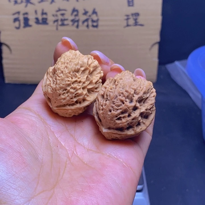 把件文玩核桃Y12-37mm微磕