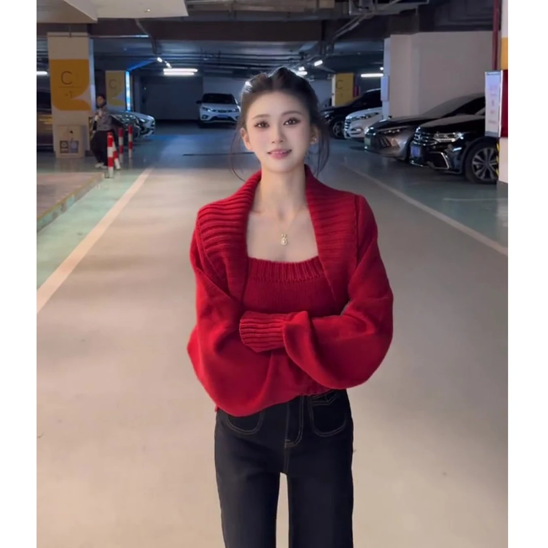 圣诞新年穿搭红色毛衣套装女秋冬季穿搭一整套针织罩衫抹胸两件套